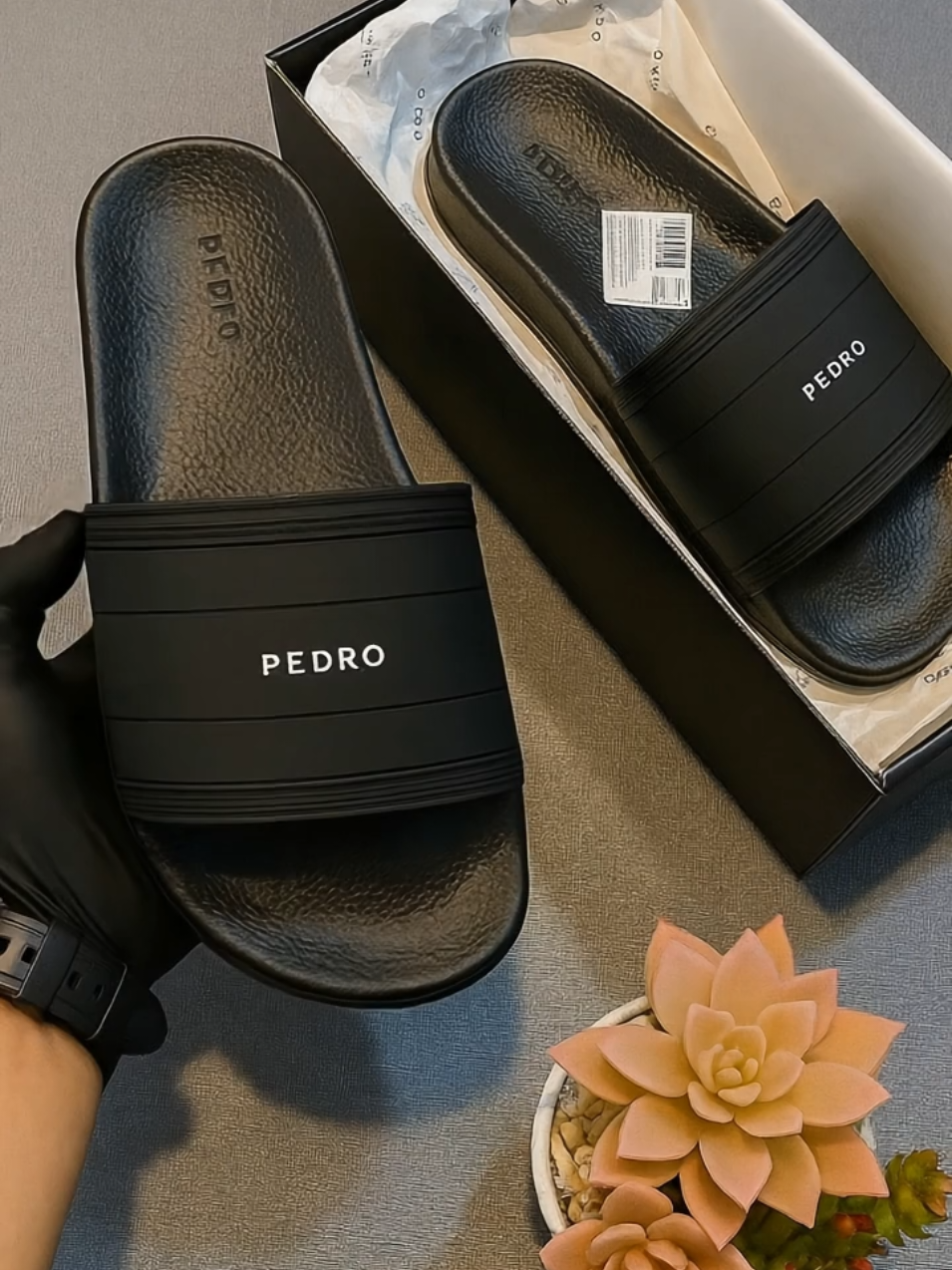 Terbaik Sandal Selop Tampilan Auto Keren. #sandal #sandalpria #sandalpedro #sandalmurah #sandalkekinian 