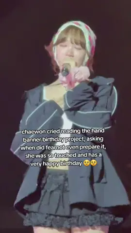 She's deserved the world ❤️ (fancam credit 5haechawons on X) #le_sserafim #chaewon 