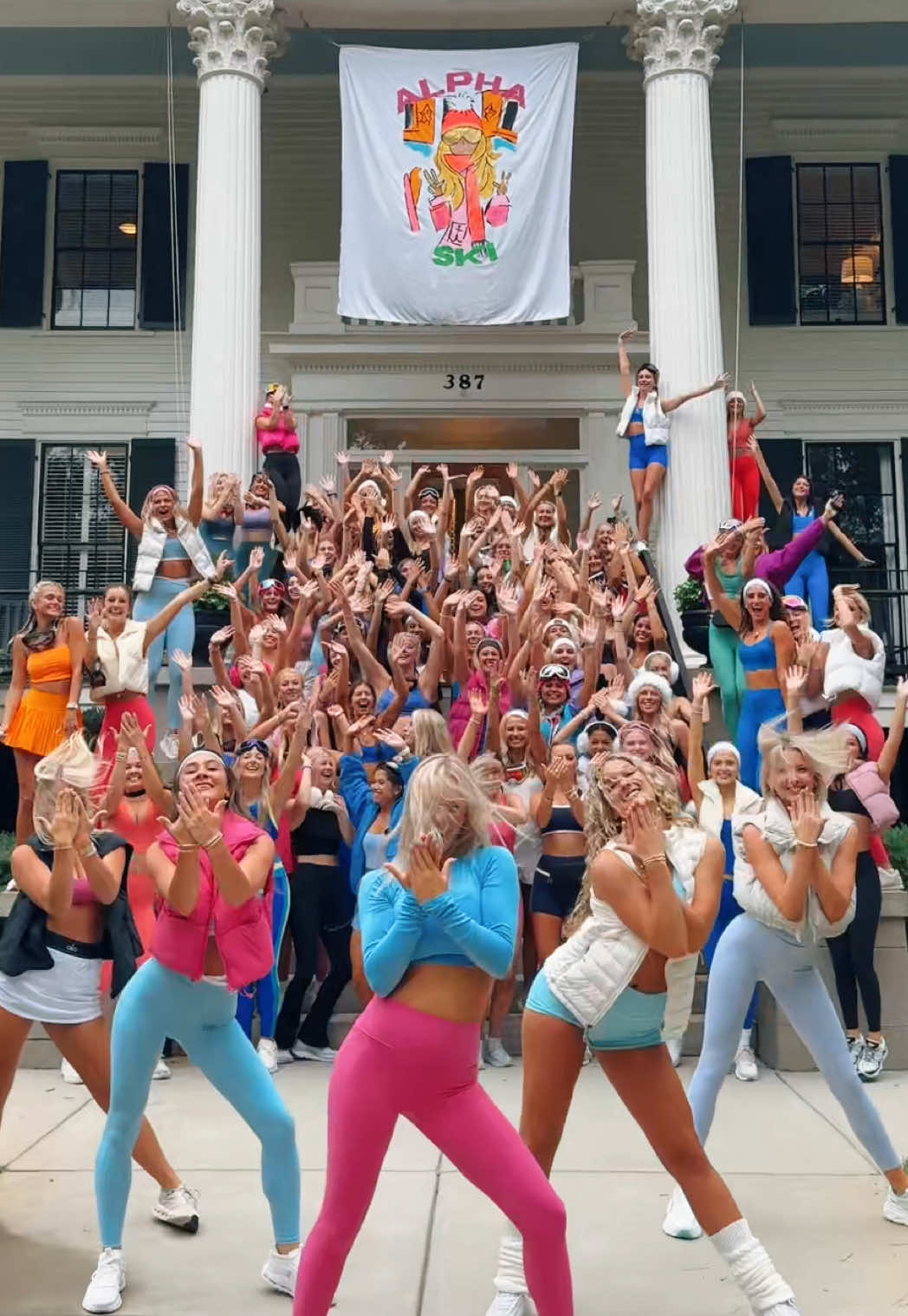DAY ONE: ALPHA SKI 🎿⛷️🌨️ HIT THE SLOPES WITH ALPHA PHI 💝💋 #RUSHAPHI #UGA #RECRUITMENT #RUSHTOK #ALPHAPHI #ATHENSGA 