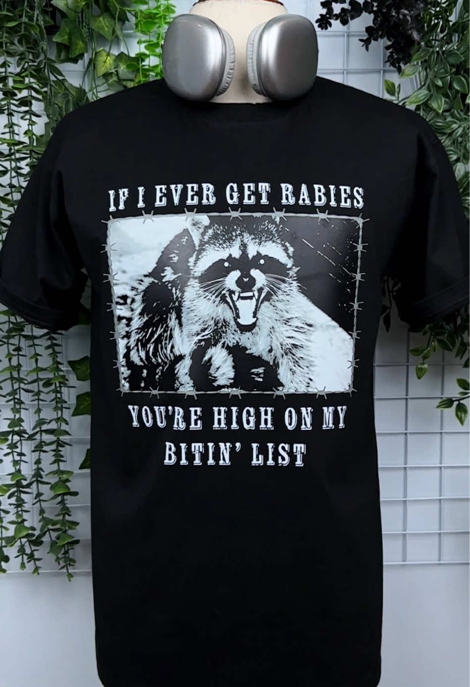 I need this shirt so badd 🥰🥰 #tylerchilders #tylerchildersmusic #tylerchildersconcert #tylerchilderscover #tylerchildersfan #tylerchilderssaiditbest 