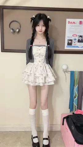 #誰還不是小腰精 #甜妹统治世界🎀 #甜妹 