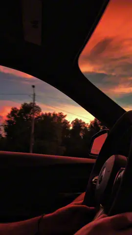 sunset drives #fyp #moodyaesthetic #sunset #clouds #goldenhour 