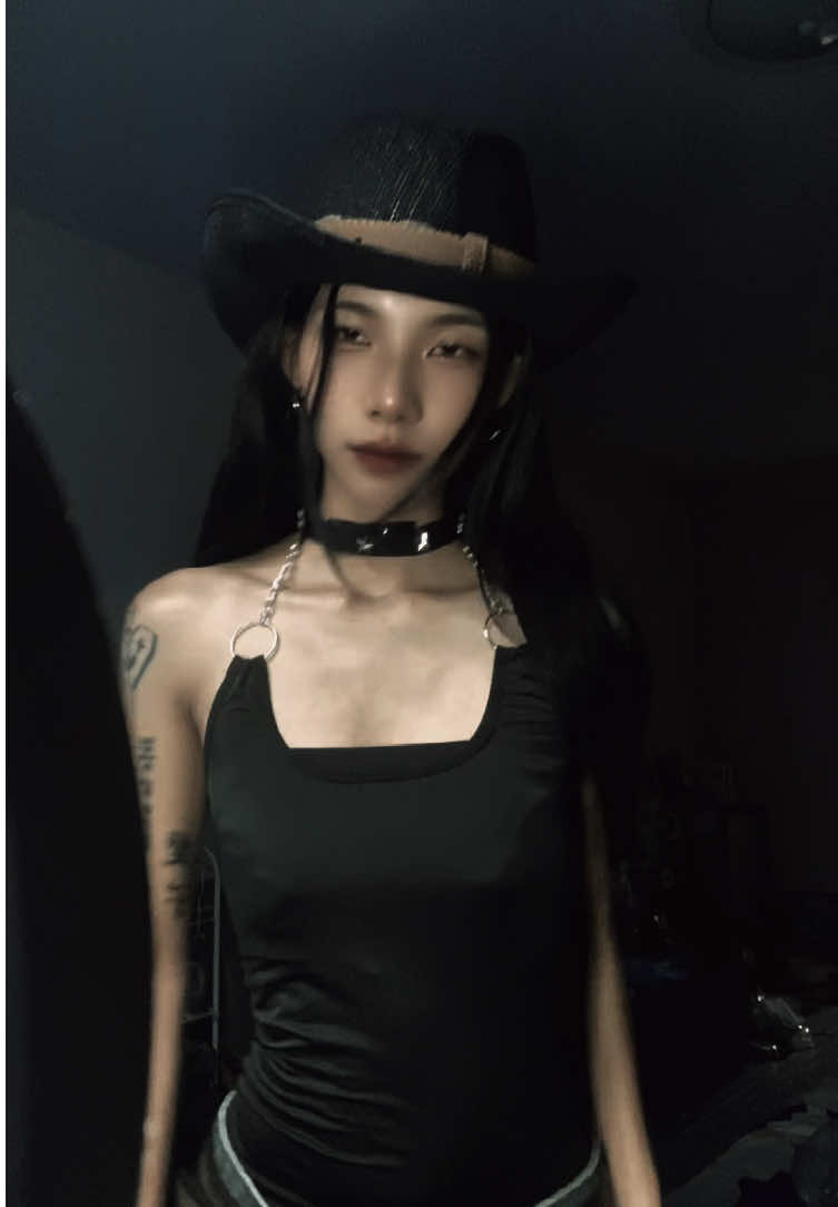 🖤