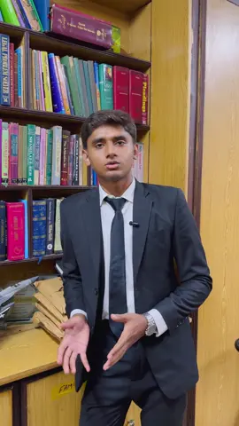 کچھ عشق کیا، کچھ کام کیا  ۔ ۔ #urdu #poetrystatus #shayari #lahore #lawyer 