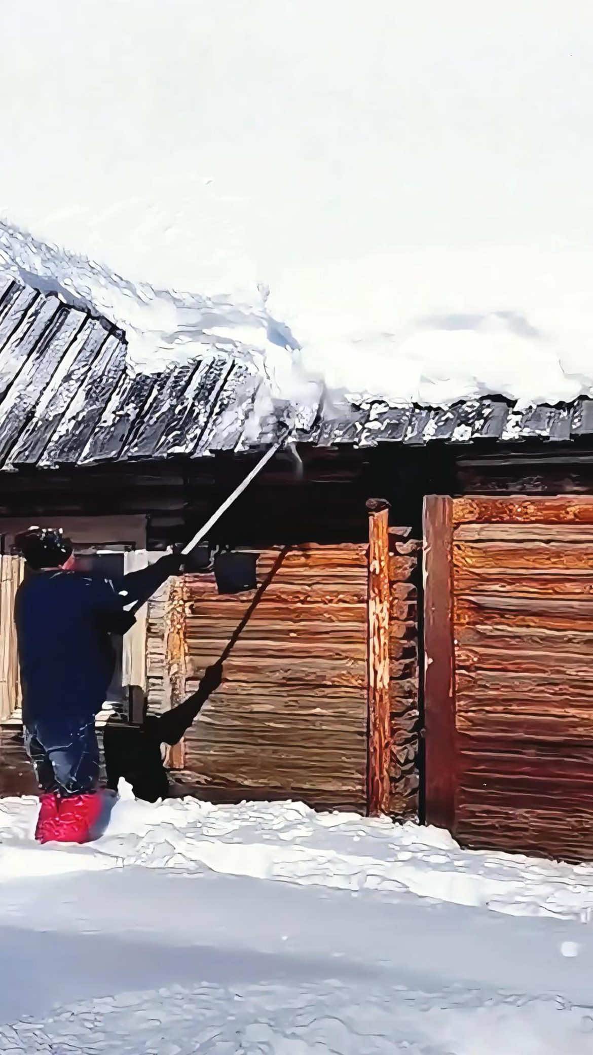 Whoa! Roof Snow Fall ! So Satisfying #asmr #snow #ice #satisfying #oddlysatisfying #fyp 