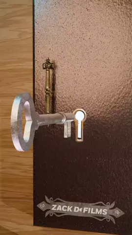 How To Break Into Old Locks 😮