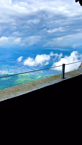 📍Pilatus Kulm _Switzerland😱🏞️⛰️🇨🇭🚠☁️#behnamhussaini #pilatus #luzern #switzerland #schweiz #swiss #suisse #travelvibes #traveltok #traveltiktok #travel #photography #آرامش_در_طبیعت #سوئیس #سفر #follwme #berg #nature #fyp #explore #wunderschön 