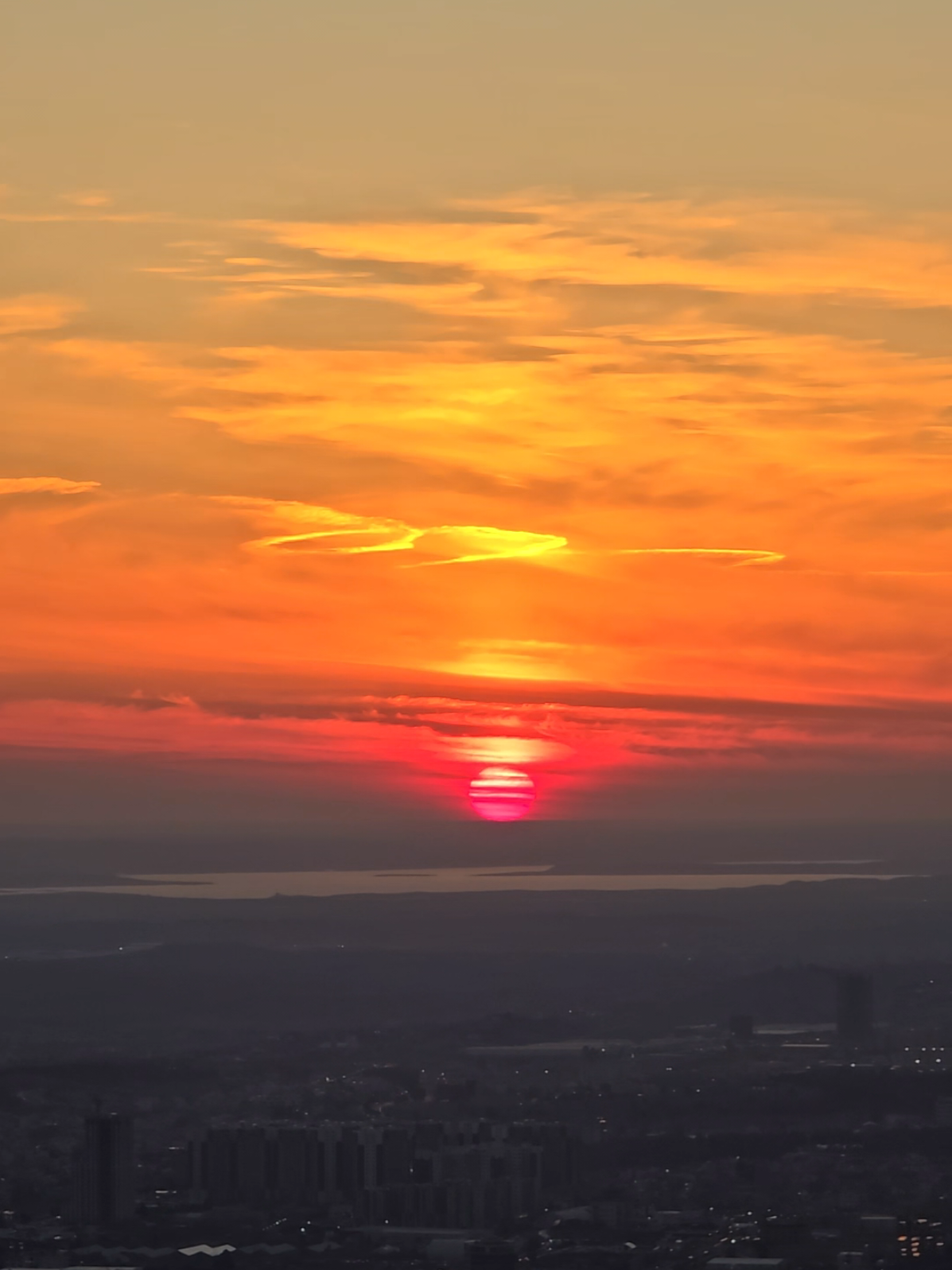 Sunset from Duhok Mountain 🤎 #Duhok #kurdistan #Sunset #Samsung #s24ultra 