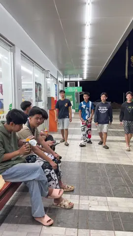 แวะเติมพลังกันหน่อยฮะ #นาคเล่นน้ำ  #บ่าวนาคเล่นน้ำ  #บางมุมนาคเล่นน้ำ #คลิปสั้น #คลิปตลก 