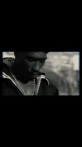 #2pac #tupac #tupacshakur #rihanna #ia #classics #legend #rip #makaveli #thuglife #westside 