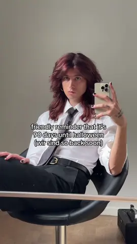 und wie soll ich mit der farbe nun jareth aus labyrinth sein??? #fyp #wavvyboi #halloween 