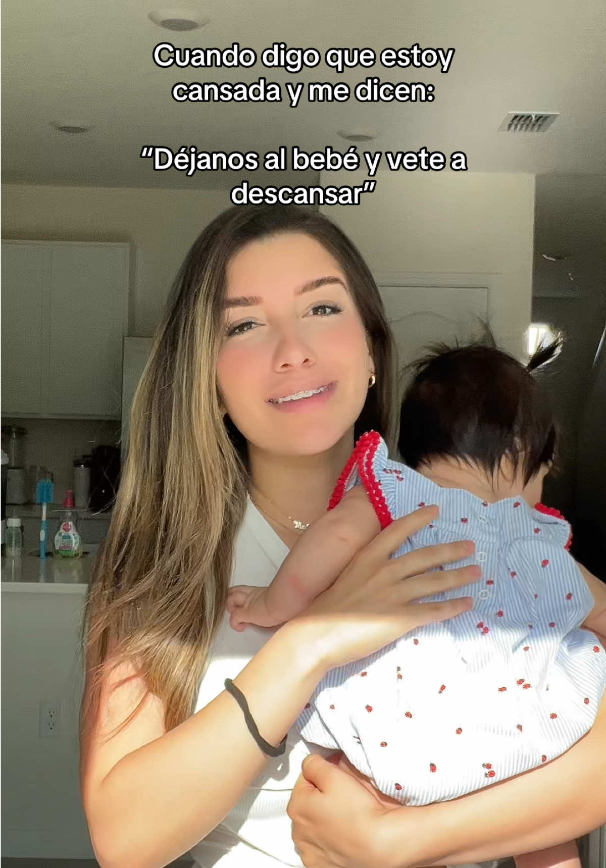 Mmmm no gracias 😅 #mamareal #motherhoodunfiltered #mamaprimeriza  #momlife #maternidadreal #fyp #momhumor #vidademama #newmom #postpartum #fyp 