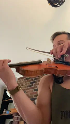 Improvised violin solo section on a non country and western song #sessionmusician #violin #workfromhome 