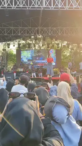 @Familys Group @erikasyaulina  #familys #familysgroup #dangdutkoplo #dangdut #jakartahits 