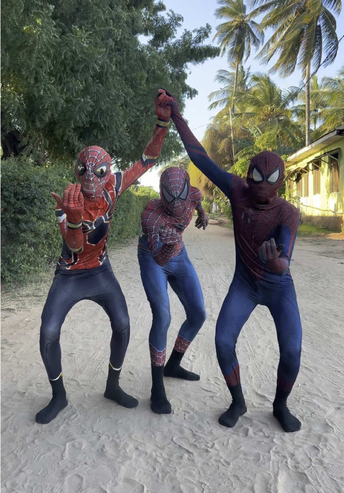 Just spidermen being barbies 🥰🩷😂  #fyp #foryoupage #spiderman #barbie 