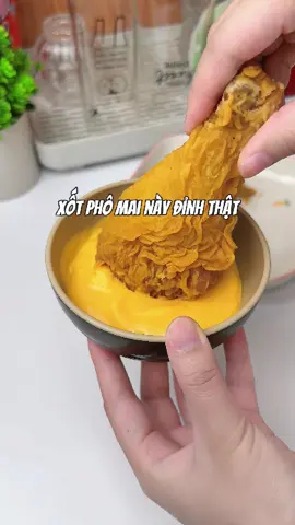 Công nhận xốt phô mai này ngon thiệt😋 #xotphomai #xotphomaitrungmuoi #sotphomai #garan #reviewanngon #fuongthieungu 
