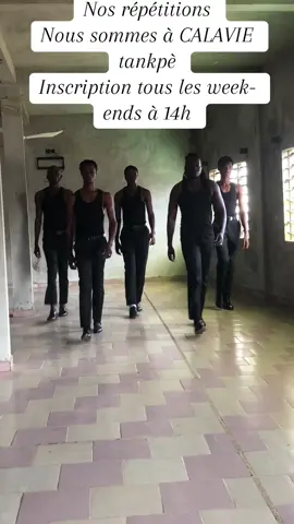 Nos répétitions Xanders Models Management 🇧🇯🔥#devenirmannequin #casting #scouting #model #models #viraltiktok #benintiktok🇧🇯 #viralvideos #fyp @Elite Model Management NYC @Selectmodellondon @Paris Photographer 🇫🇷📷 @MAEVA GOMEZⓂ️ Noutais 