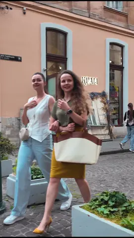 Львівські вечори #lvivcitywalk #ukraine #львів #lvivukraine #StreetStyle 