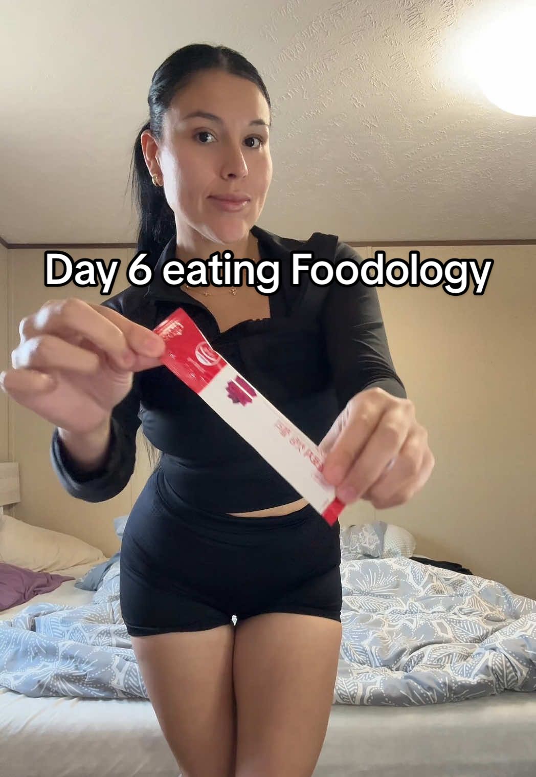 Day 6! 🥹✨  Posting day 7 today! Follow my 10 day journey eating Foodology! 😍 #foodology #foodologycoleology #foodologyjelly #coleology #guthealth #digestivehealth #digestion #glowyskin #chiaseed #stayhydrated 