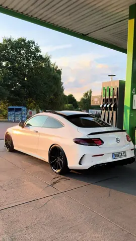 🌇🤍 #fy #foryou #mercedes #w205 #fyp #ccoupe #bremen 