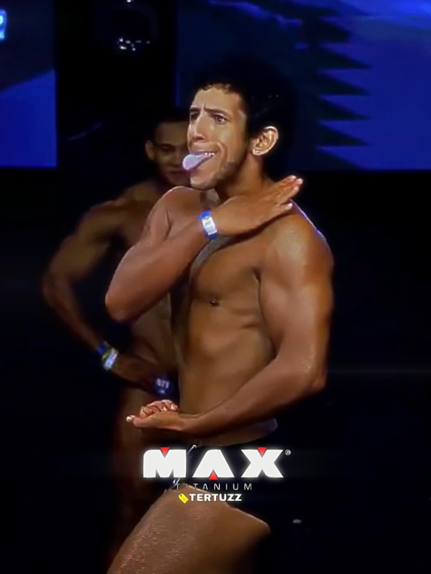 Adam Sandler 😈 | Cupom de Desconto 🏷 TERTUZZ na @Max Titanium - Loja  #bodybuilders #gymedit #mrolympia #maxtitanium #bodybuildingmotivation #arnoldclassic #gymmotivation🏋️‍♀️ 