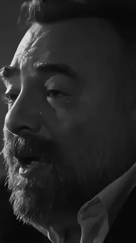 Halbuki biz hiç kimseye kıymadık Telef olduk ömrümüze doymadık Üstümüze yagan taşı saymadık Lan bu nasıl dert, nasıl yara ah gardaş#oktaykaynarca #kivircikali