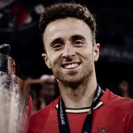 Already been over a month without you Jota 💔🕊️ #diogojota #forever20 #restinpeace #liverpoolfc #portugal🇵🇹 