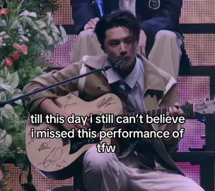 like wdym they performed tfw and i wasn’t there 💔 yes WE all cry to tfw 😭✌️ #enhypen #enha #enhypen_belift #heesvnzz #kpop #fyp #zyxcba 