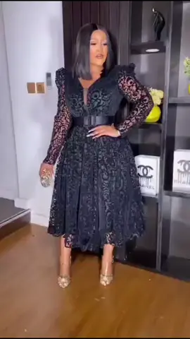 Alberton city shopping center Call or watsup 0761374662 #loitahdesigns #fashion #ladiesfashion #ShopNow #BossLadyVibes #clothingboutique #tracksuits #staywarm #TrendingNow2025 