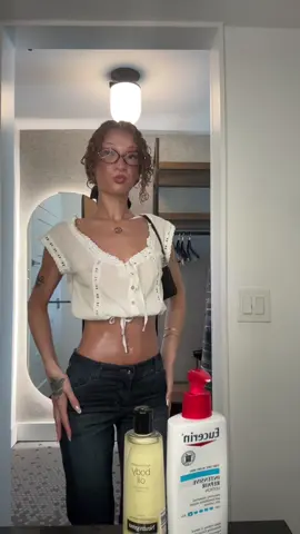 I might tell you a joke but I'll never tell you a lie ! 