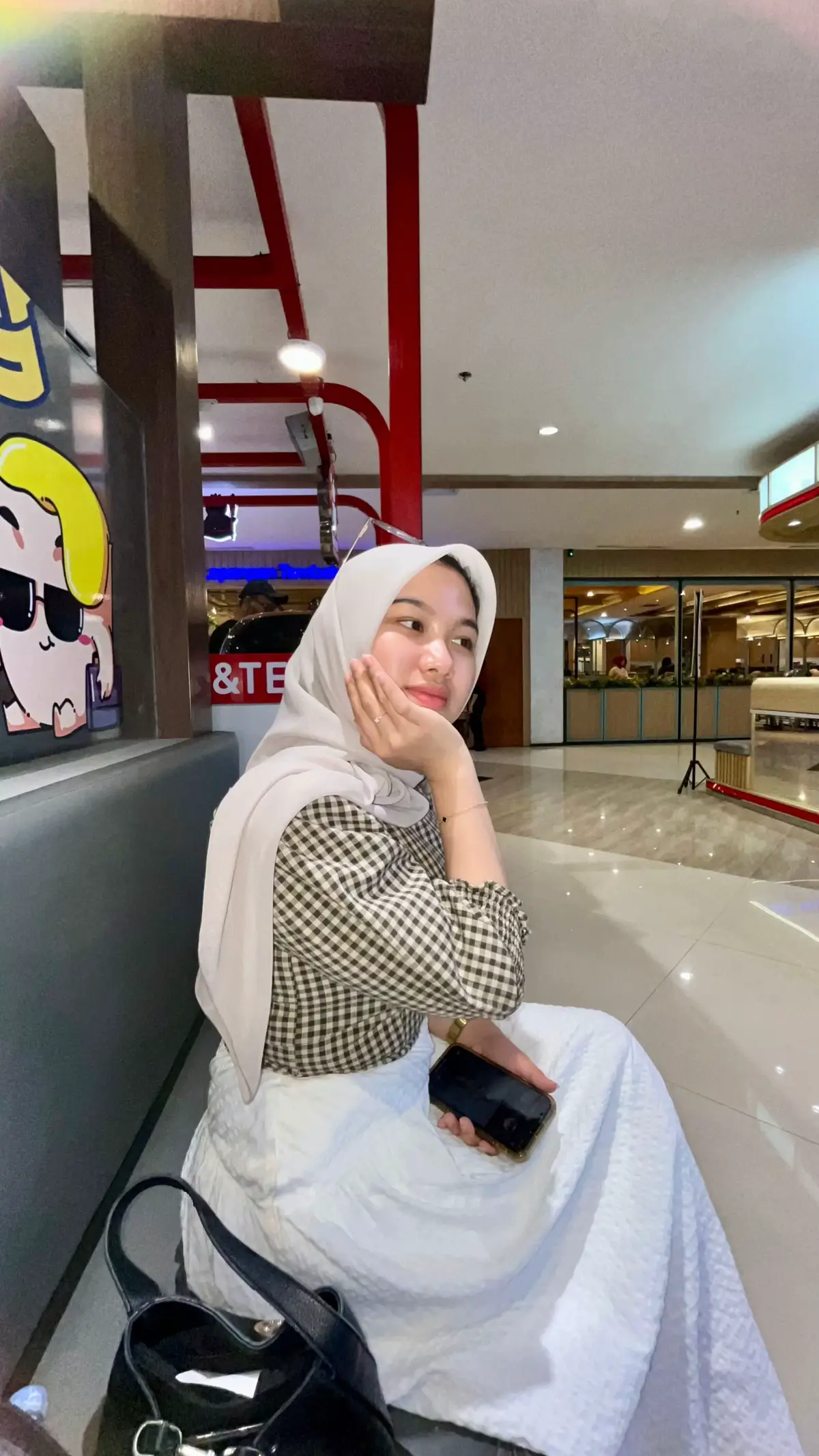 ikan patin makan semut