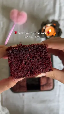 Red velvet brownie recipe🌹 Ingredients: - 200g caster sugar - 50g (light) brown sugar - 3 eggs  - 110g oil (I used sunflower) - Red gel food coloring - 1 tsp vinegar  - 1 + 1/2 tsp vanilla - 95g flour - 20g unsweetened cocoa powder  - 1 tbsp cornstarch/cornflour - Pinch of salt Instructions: 1. Line a baking tray with parchment paper or grease with butter and preheat your oven to 160C. 2.  In a bowl mix together the flour, cocoa powder, salt and cornstarch. Set aside. 3. In a different bowl mix together the eggs and both sugars with an electric mixer until it turns light and fluffy. 4. Now add in the oil, vanilla extract and vinegar and mix with an electric mixer.  5. Next add in your dry ingredients and whisk until combined. 6. Lastly add in food coloring (as much as needed). 7. Pour the batter into your baking tray (8x8 inch) and bake for 40-45 minutes on 160C. Let cool down completely before serving. #redvelvet #redvelvetbrownies #brownies #dessertrecipe #redvelvetrecipe 