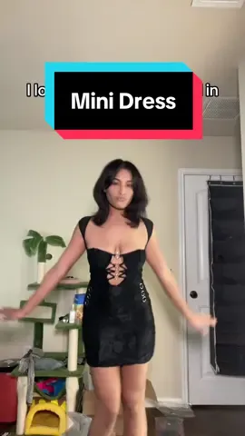 It still looks cute tho, might have to take it out to the club 😏 #clubdress #club #minidress #microdress #dealsforyoudays 