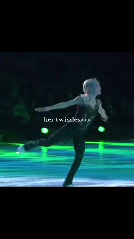 she’s spinning like a hurricane🌪️ #еленакостылева #elenakostyleva #фигурноекатание #figureskater #figureskating #figureskatingedit #IceSkating 