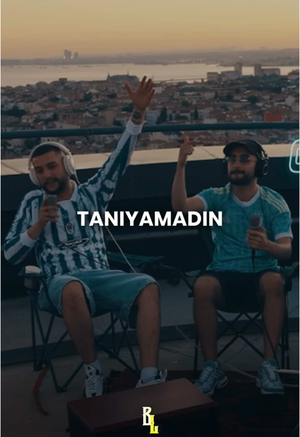 sevgimi gösteremem, göremediğimden