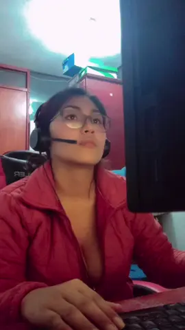 mi supervisor diciendome deja de decir ok a cada rato #homeoffice #atencionalcliente 