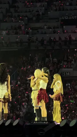 Paris loves them #blackpink #paris #stadedefrance #blink #concert #fyp #kpop #kpopconcert #france  #deadline_in_paris #jennie #lisa #rosé #jisoo #deadline #blackpink_deadline #deadlineinparis #deadlineparisday1 #blackpinkdeadline #deadlineworldtour #blackpinkdeadlineworldtour #worldtour #deadlineparis #day1 #blackpinkinyourarea 