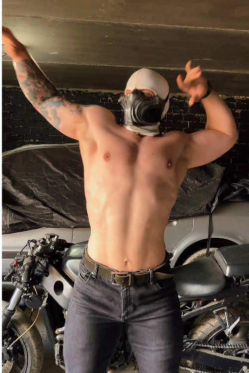 🥷 🧊 mask - @3Desire #maskedman #masktok #4you #fypviral #moto #rockyourbody #dancetrend 