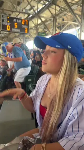 my favorite baseball movie, so i had to make it🐻❤️ #fyp #cubs #littlebigleague #movie #funny #moviereference #cubsgame #baseball #baseballgame 
