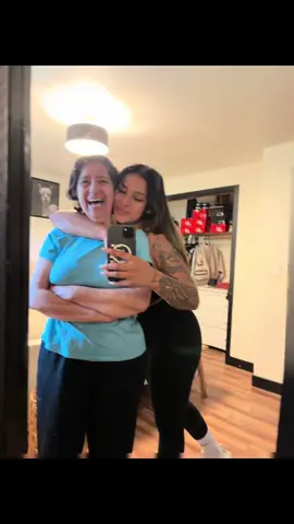 Alzheimer’s isn’t pretty, but my mom’s heart is. Her beautiful heart made mine and I carry it with me every day. 💛 #AlzheimersAwareness #CaregiverLife #HerLoveLivesOn #DementiaJourney #GenerationalLove #BeautifulHeart #StillMyMom #PrettyHeartStrongMind #UnbreakableBond #CaregivingWithGrace