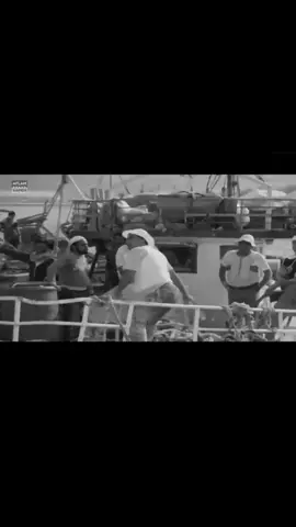 الحب خدنا وسلمنا وبعد حبه أتألمنا.!🎧😔 