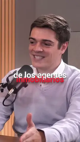 Los agentes inmobiliarios 🧑‍💼🤏 #argentina #inmobiliaria #inversiones #beltranbriones #ventas 