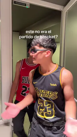 cuál les gustó más? jaja👀 #tematica #meequivoquedelugar #disfraz #fyp 