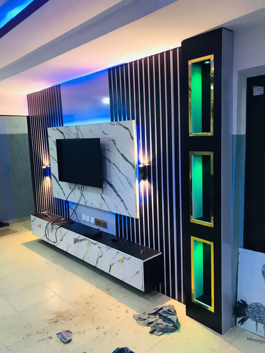 Le chic, c’est dans les détails 🤍 #SalonChic #HomeDecor #AvantApres #InspirationDéco #InteriorDesign”