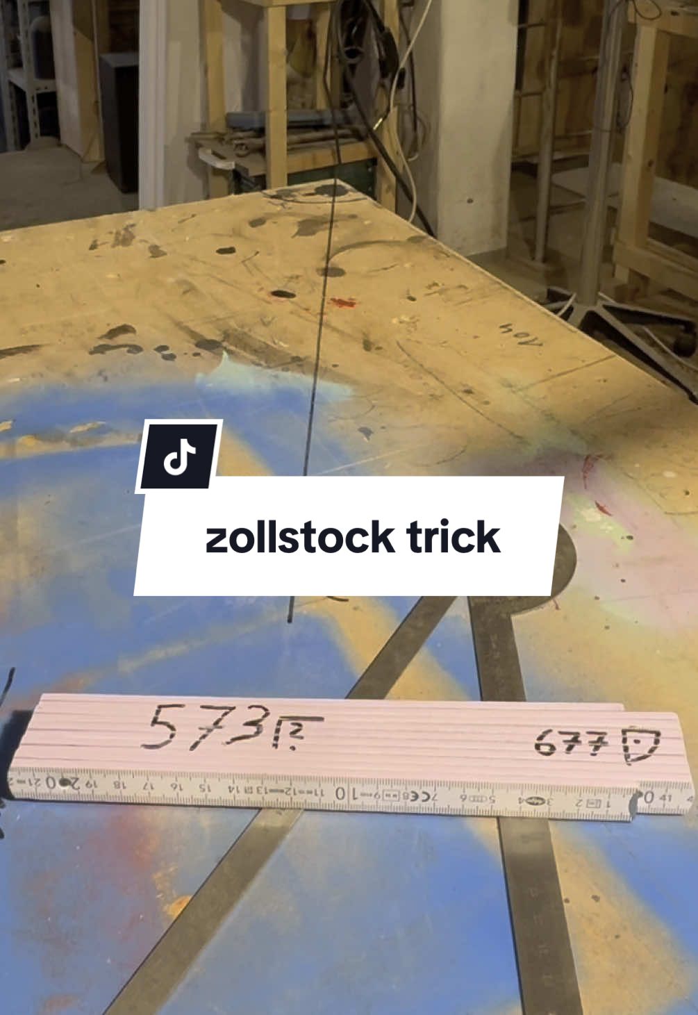 zollstock trick 🤓 stop me if you know this one. #frame52 #makeittilyoumakeit #workshoptiktok #zollstock #workshoptips #edding #CapCut @edding 