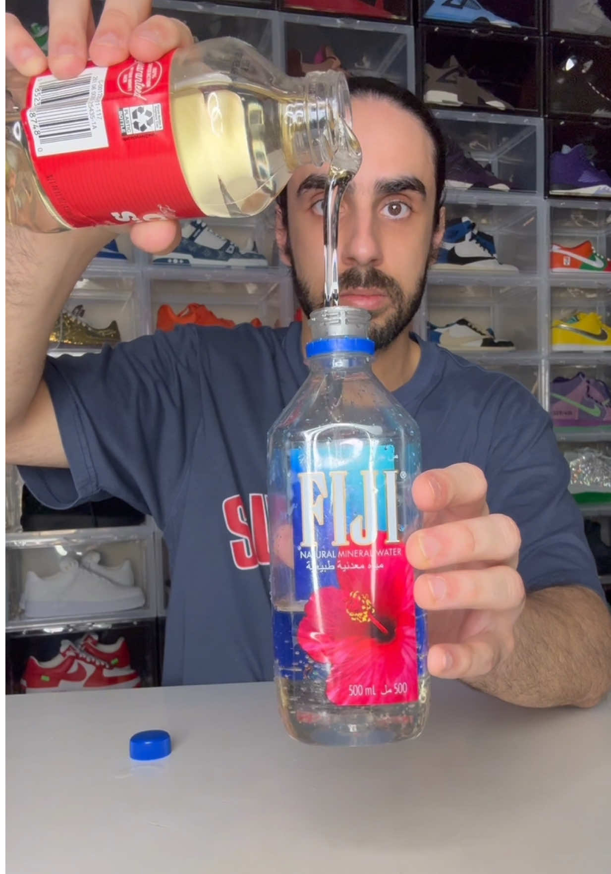 Frozen Water Hack 😵 #hacks #asmr #lifehacks #frozen #water #satisfying #baderalsafar 