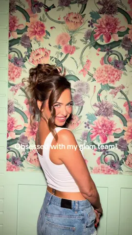 They always make me the prettiest! @Ashley Simmons @ReggieCreations 