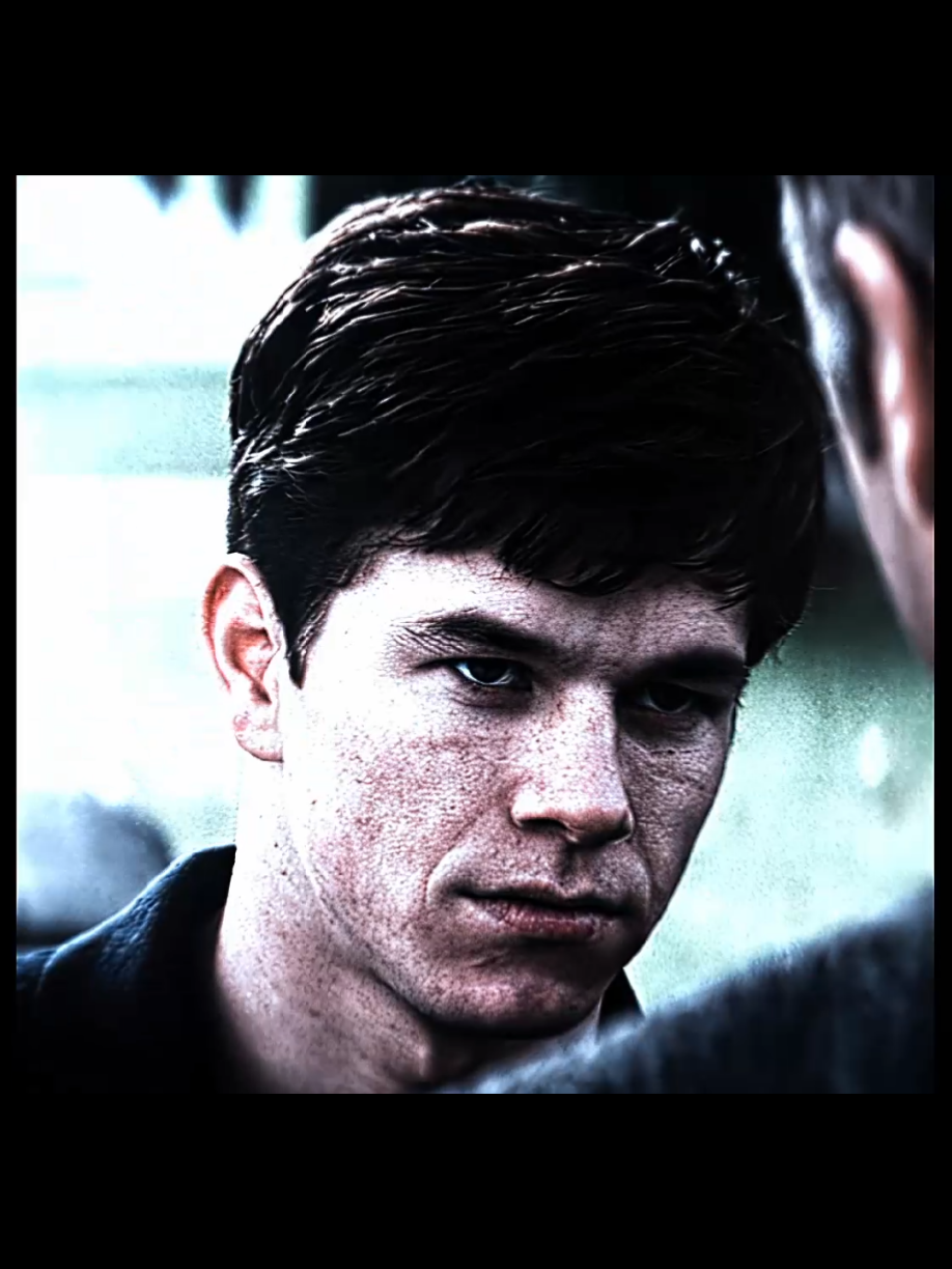 Obsessesion #fear1996 #davidmccalledit #markwahlberg #edit #obsessed #davinciresolve #fyp #viraledit song: black sky