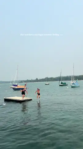 summer time in nothern michigan >>>  #lakeday #northernmichigan #lakemichigan #sweetsummertime #august 