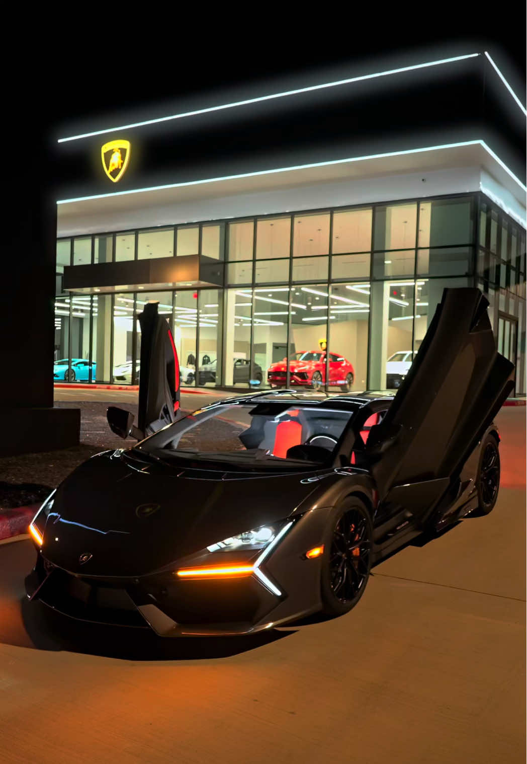 The 2025 #LamborghiniRevuelto in #GrigioKeres available now online at the link in our bio! #Revuelto #LamborghiniSanAntonio 